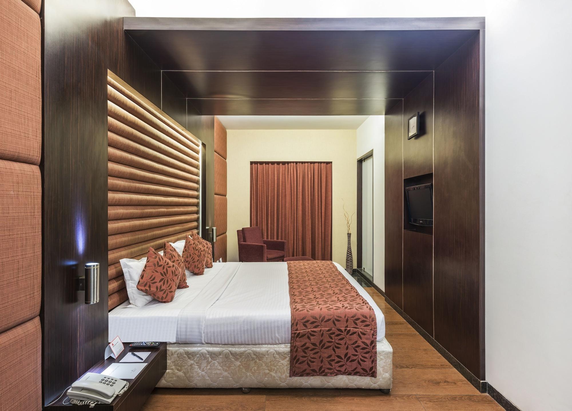 Mira-Bhayandar Gcc Hotel And Club מראה חיצוני תמונה