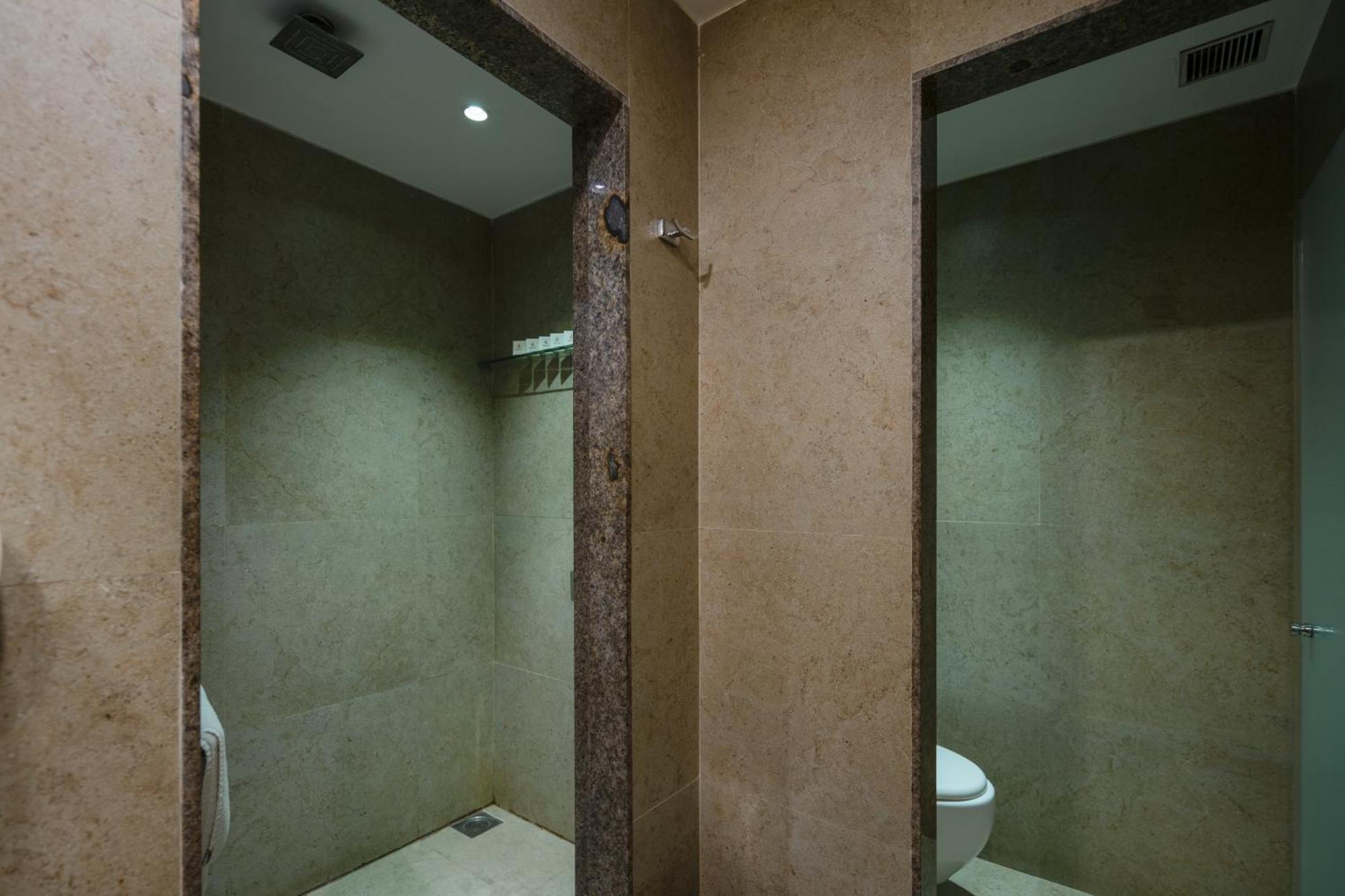Mira-Bhayandar Gcc Hotel And Club מראה חיצוני תמונה