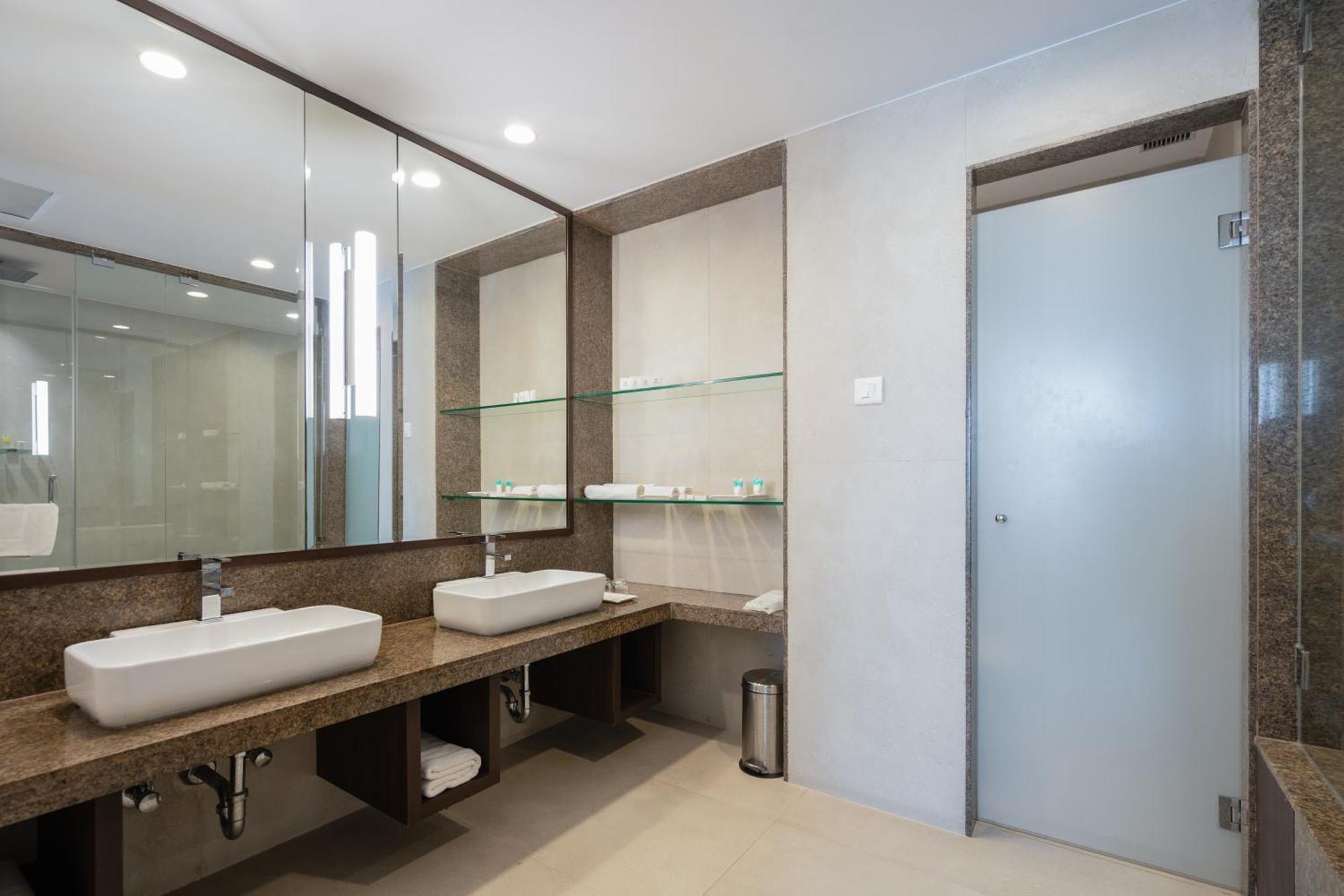 Mira-Bhayandar Gcc Hotel And Club מראה חיצוני תמונה