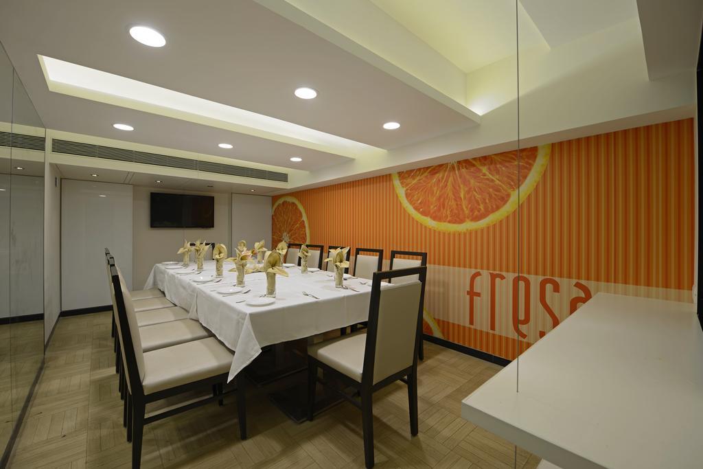 Mira-Bhayandar Gcc Hotel And Club מראה חיצוני תמונה